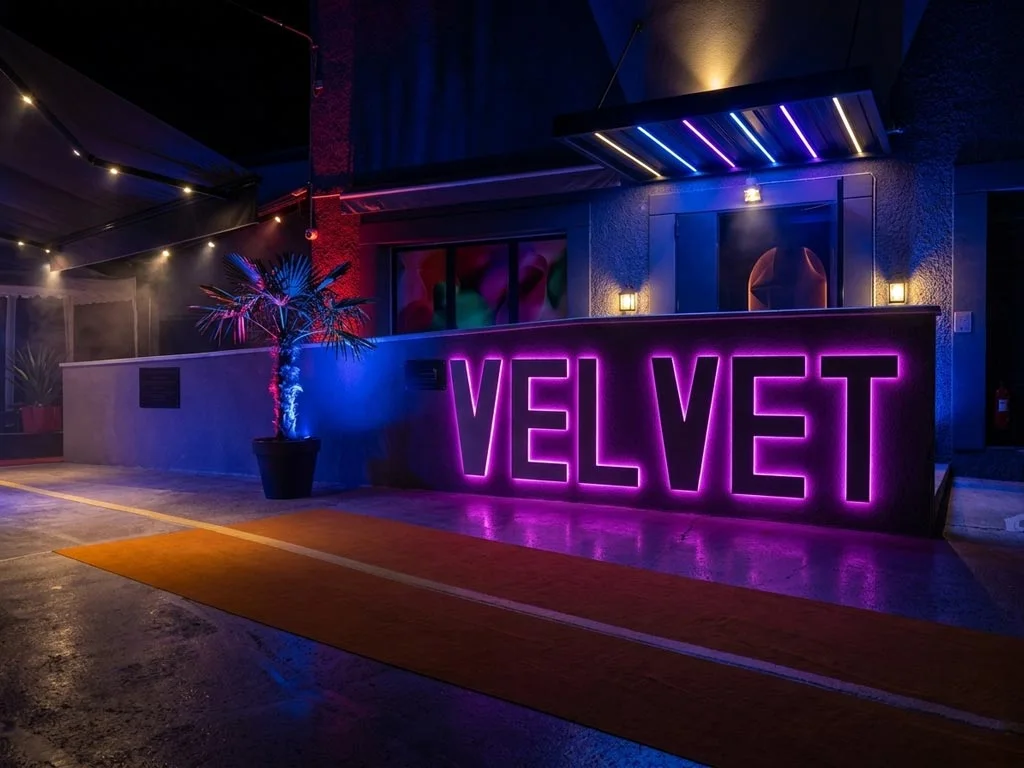 Le Velvet